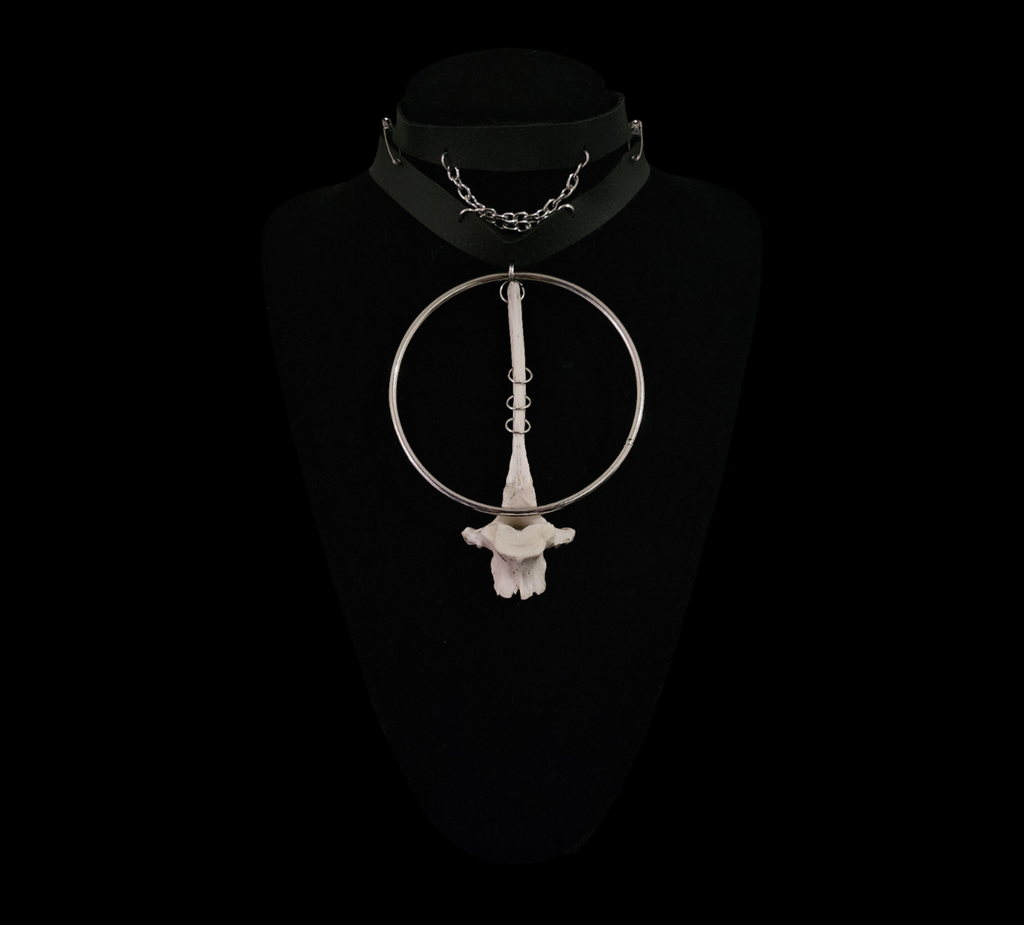 Noctis necklace