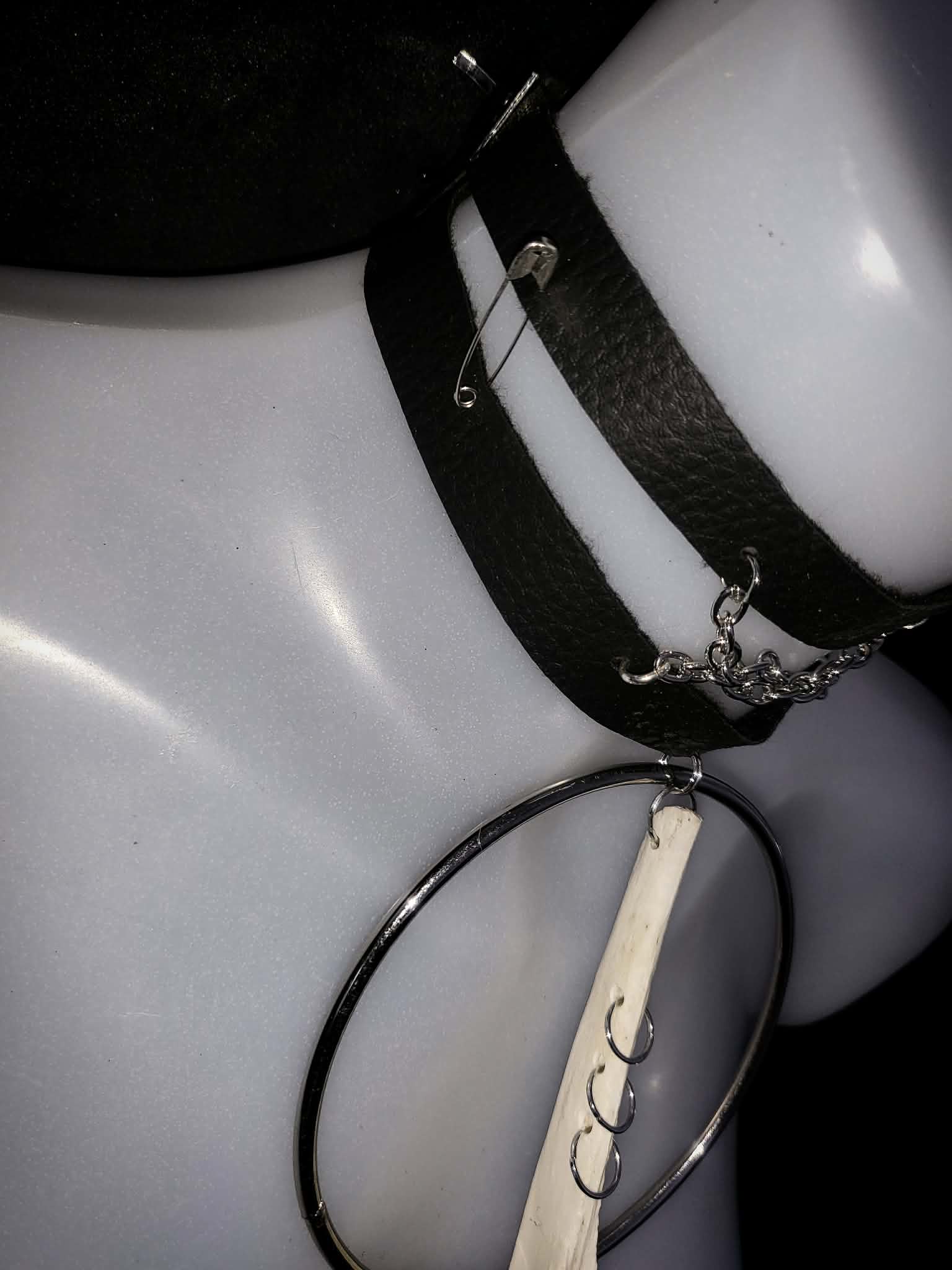 Noctis necklace