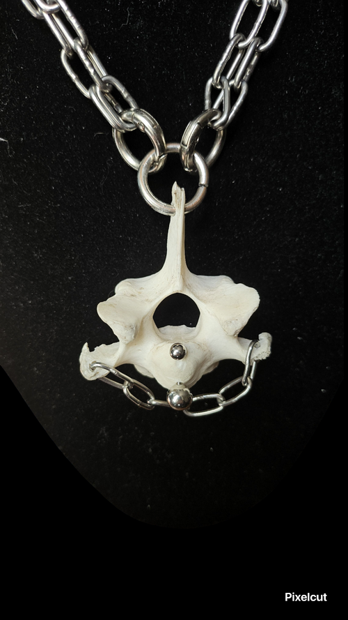 Bocow necklace
